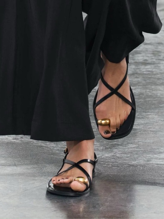 Zara Shoes - Zara Criss Cross Gold Toe Ring Sandals